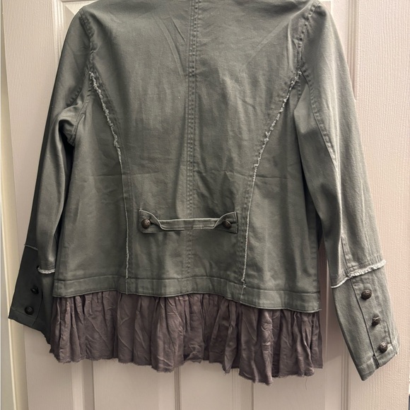 Ladies jacket - Picture 2 of 3